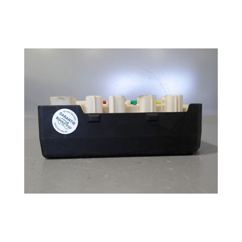 BOITE A FUSIBLES RENAULT LAGUNA ESTATE 2007-