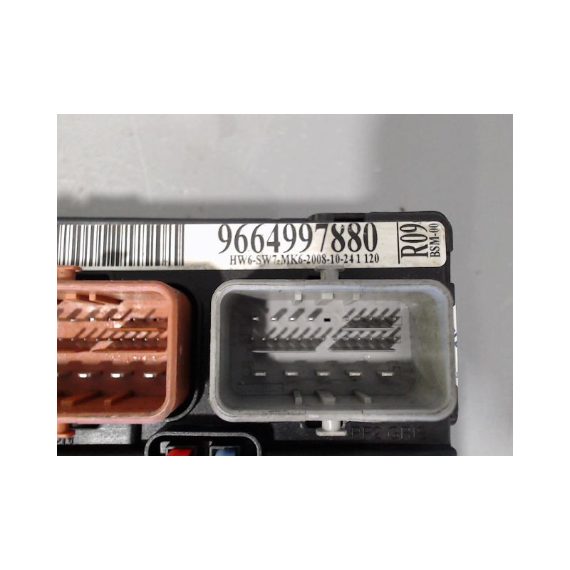BOITE A FUSIBLES CITROEN C3 PICASSO 2008-