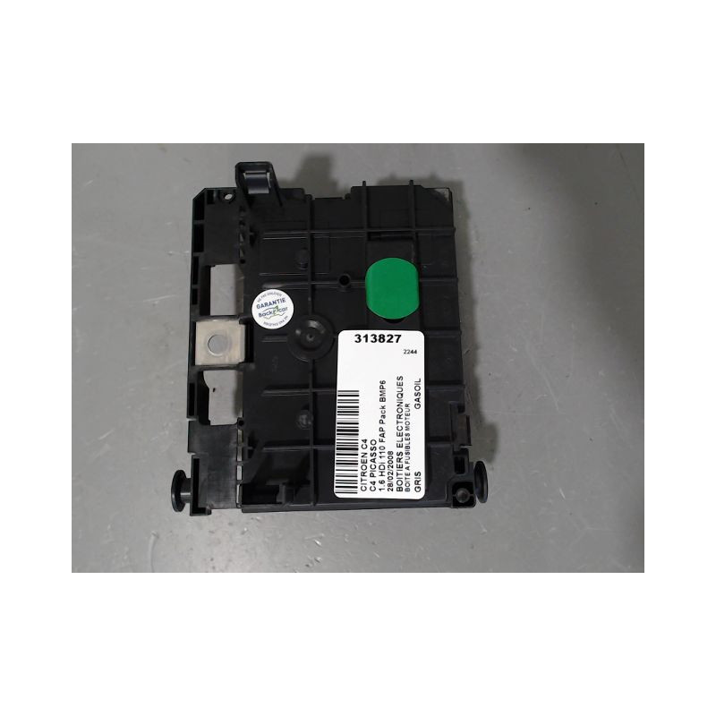 BOITE A FUSIBLES CITROEN C4 PICASSO
