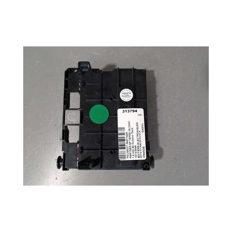 BOITE A FUSIBLES PEUGEOT PARTNER TEPEE 2008-