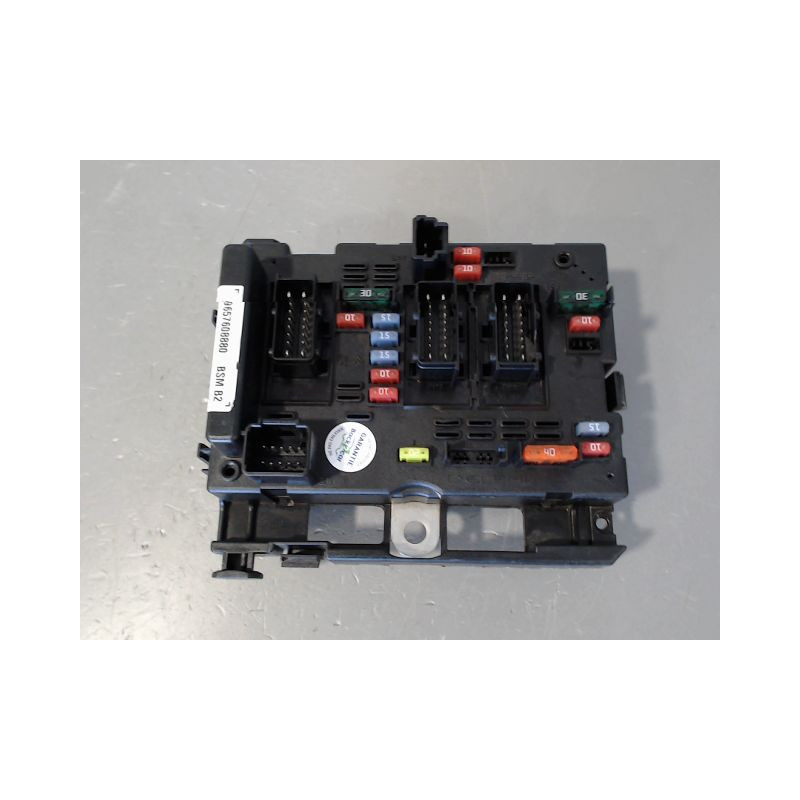 BOITE A FUSIBLES PEUGEOT 206+ 2009-