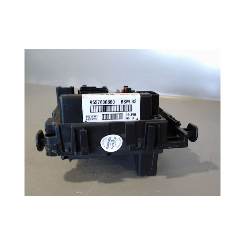 BOITE A FUSIBLES PEUGEOT 206+ 2009-