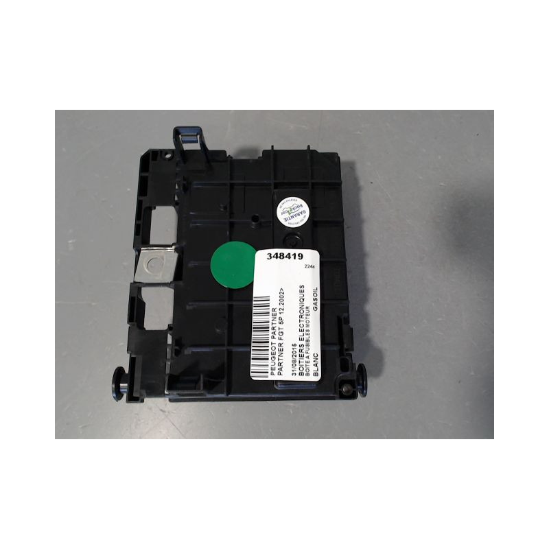 BOITE A FUSIBLES PEUGEOT PARTNER FGT 2002-