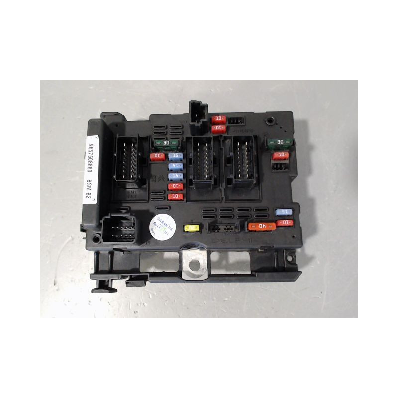 BOITE A FUSIBLES PEUGEOT 206+ 2009-