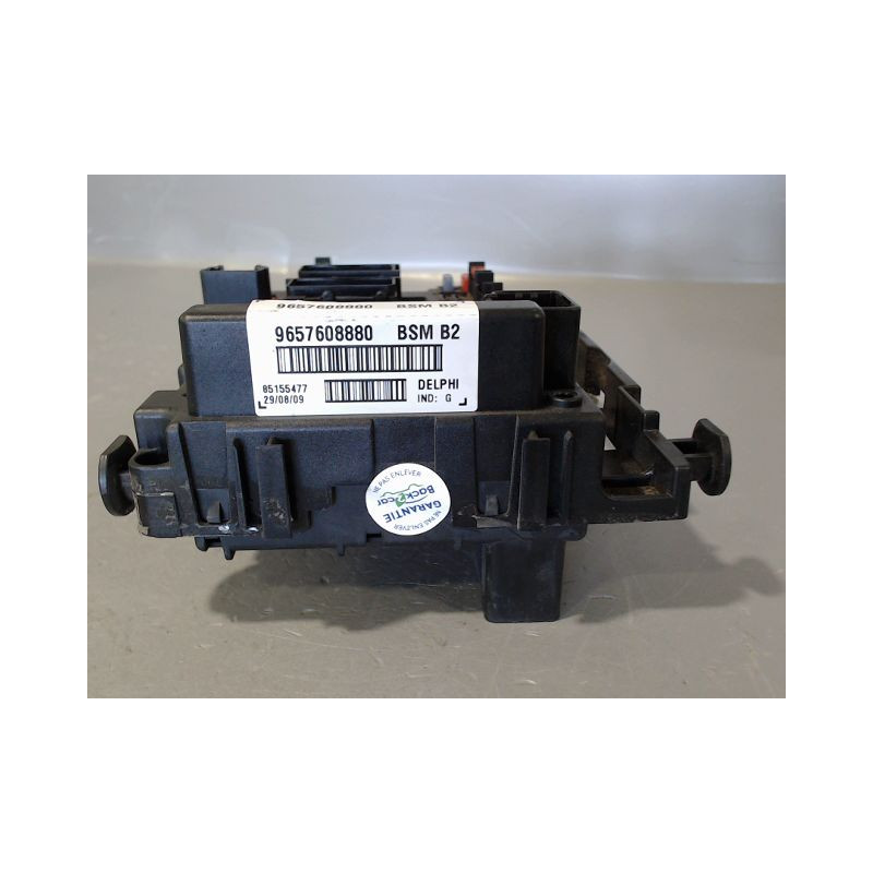 BOITE A FUSIBLES PEUGEOT 206+ 2009-