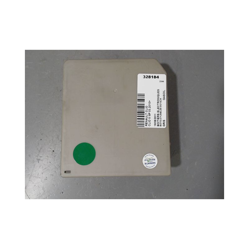 BOITE A FUSIBLES RENAULT CLIO III 2010-