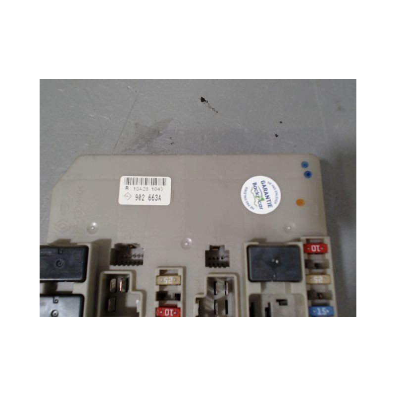 BOITE A FUSIBLES RENAULT CLIO III ESTATE 2008-