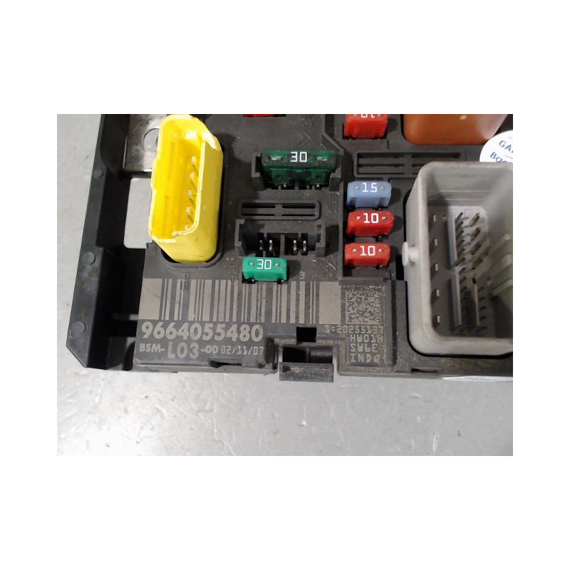 BOITE A FUSIBLES CITROEN C3 2005-