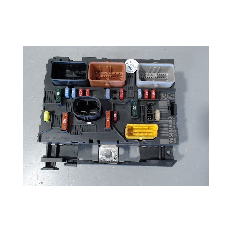 BOITE A FUSIBLES CITROEN C3 2005-