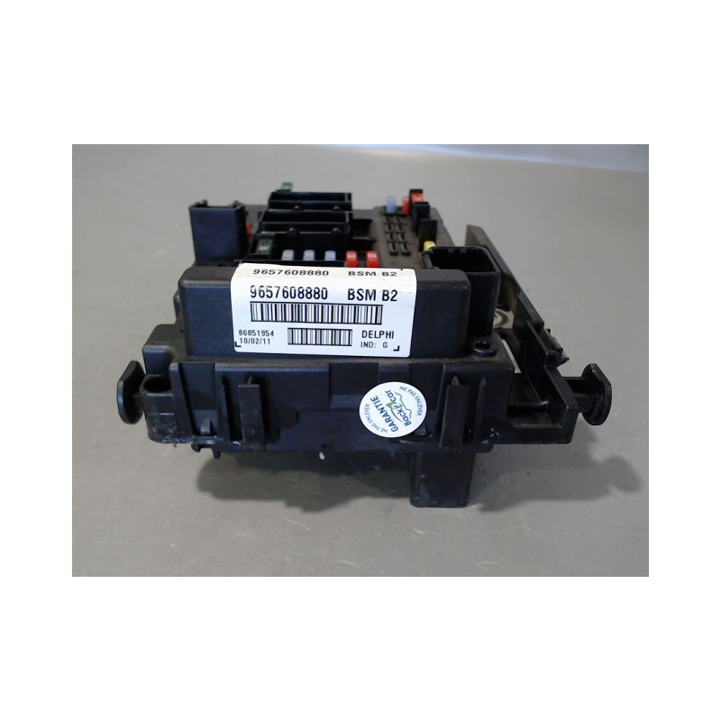 BOITE A FUSIBLES PEUGEOT 206+ 2009-