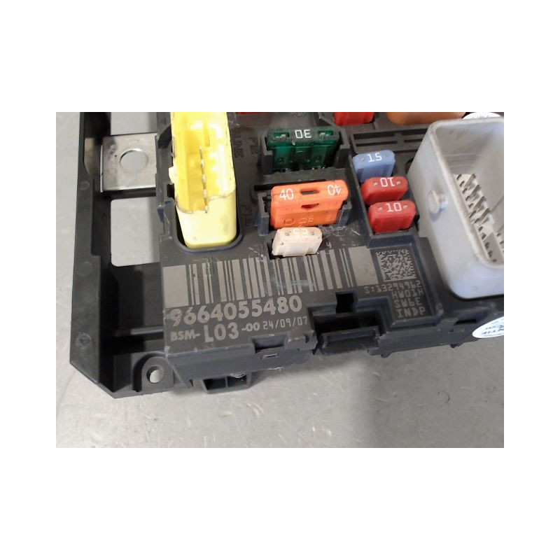 BOITE A FUSIBLES CITROEN C3 2005-