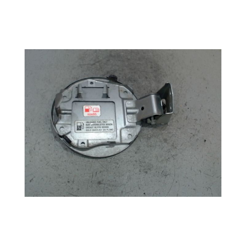VOLET DE TRAPPE CARBURANT SUZUKI SWIFT