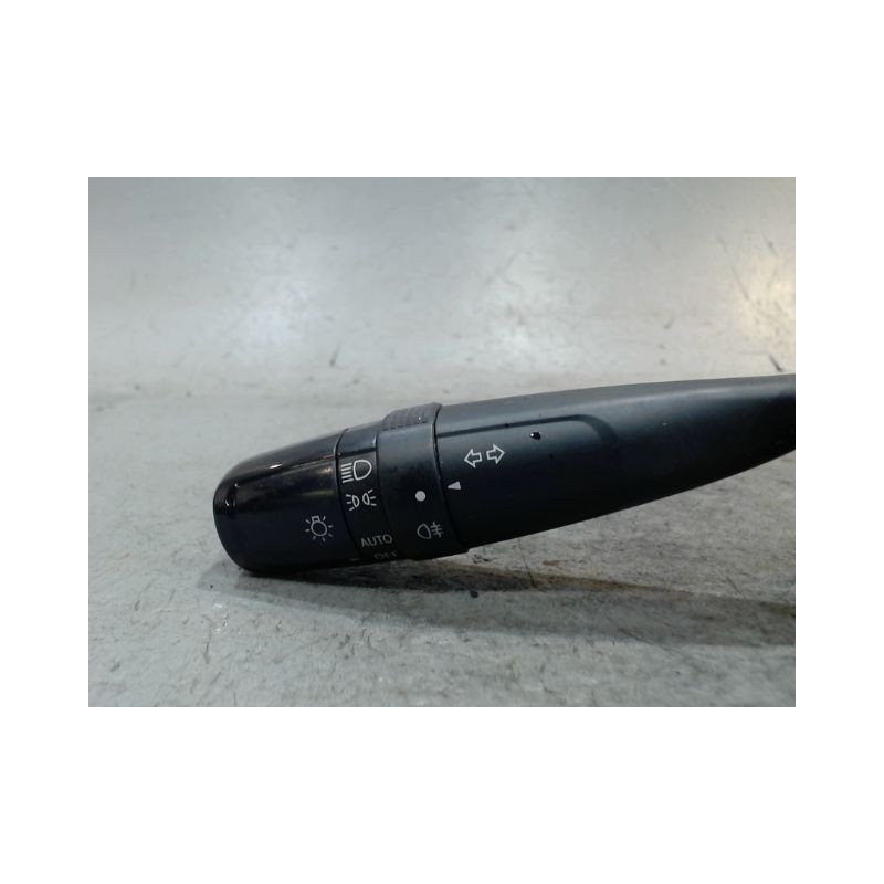 COMMANDE CLIGNOTANT SUZUKI SWIFT