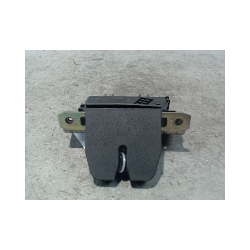 SERRURE HAYON  OPEL ZAFIRA 2006-