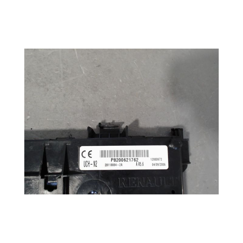 BOITIER GESTION HABITACLE RENAULT CLIO
