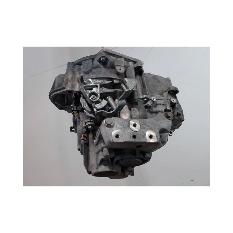 BOITE A VITESSE MECANIQUE VOLKSWAGEN TOURAN 2.0 TDI 16V