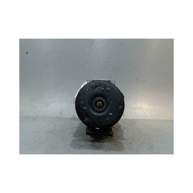 COMPRESSEUR AIR CONDITIONNE RENAULT MEGANE