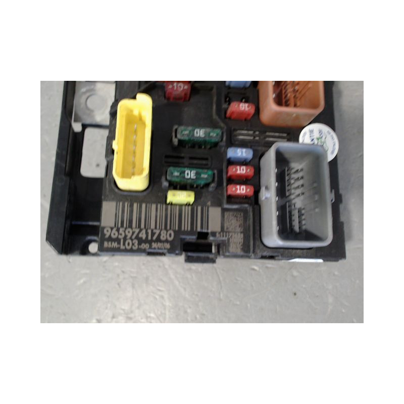 BOITE A FUSIBLES CITROEN C3 2005-