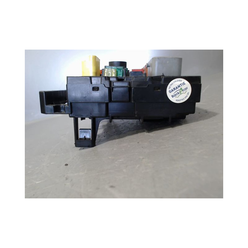 BOITE A FUSIBLES CITROEN C3 2005-