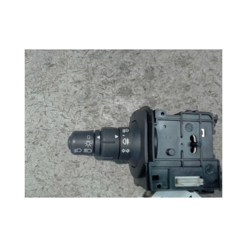 COMMANDE CLIGNOTANT RENAULT SCENIC II PH2 2006-