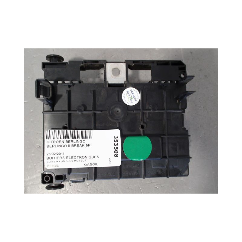 BOITE A FUSIBLES CITROEN BERLINGO II BREAK 2008-