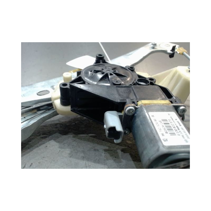 MECANISME+MOTEUR LEVE-GLACE AVANT DROIT CITROEN C4 CACTUS