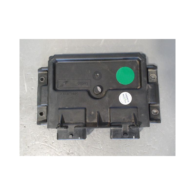 CALCULATEUR MOTEUR PEUGEOT PARTNER