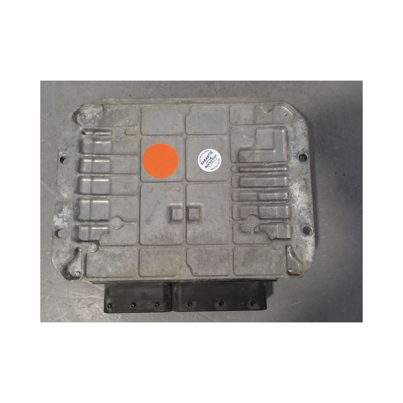 CALCULATEUR MOTEUR OPEL ZAFIRA