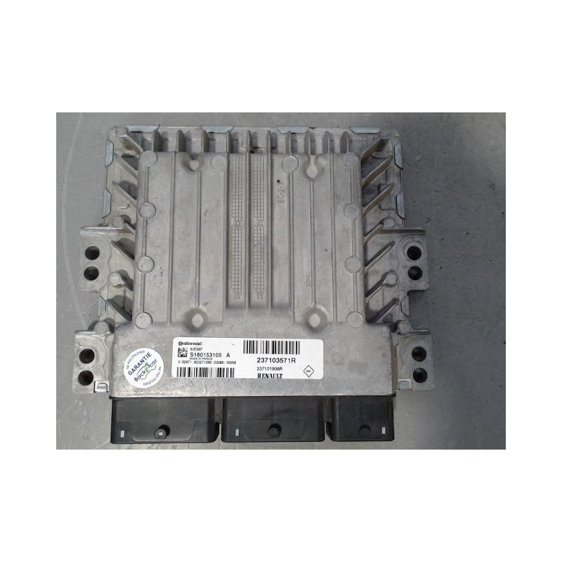 CALCULATEUR MOTEUR RENAULT MEGANE