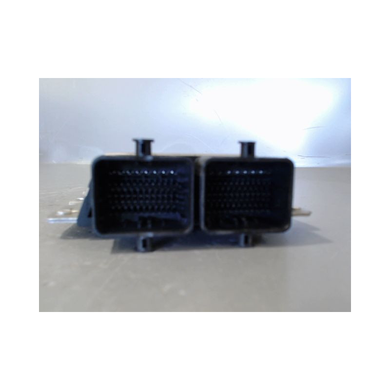 CALCULATEUR MOTEUR FIAT 500