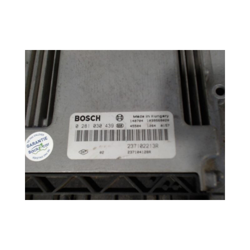 CALCULATEUR MOTEUR RENAULT CLIO