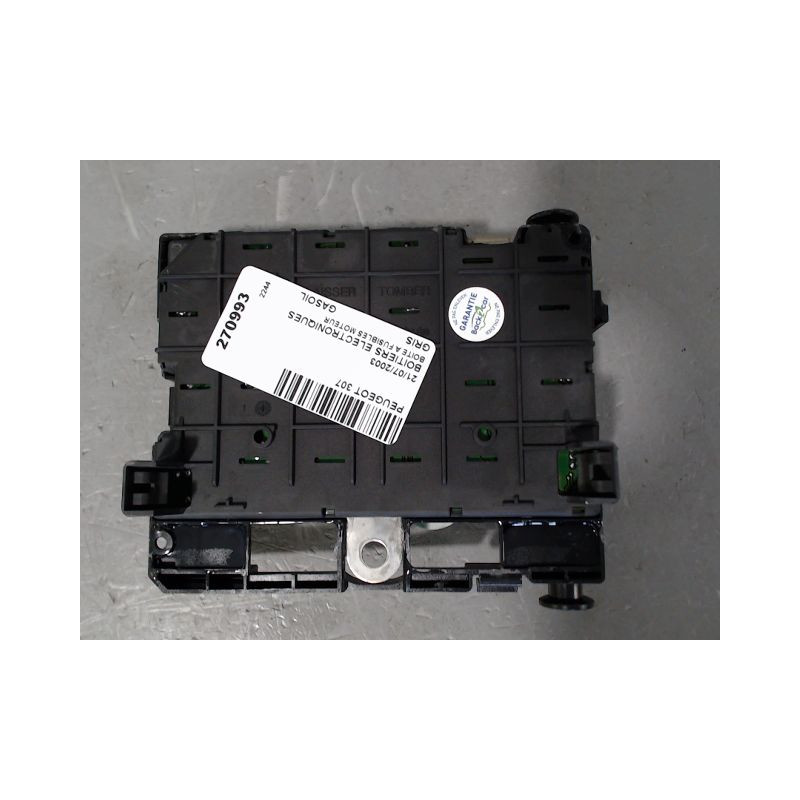 BOITE A FUSIBLES PEUGEOT 307