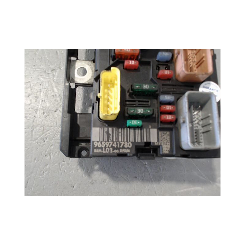 BOITE A FUSIBLES CITROEN C3 2005-
