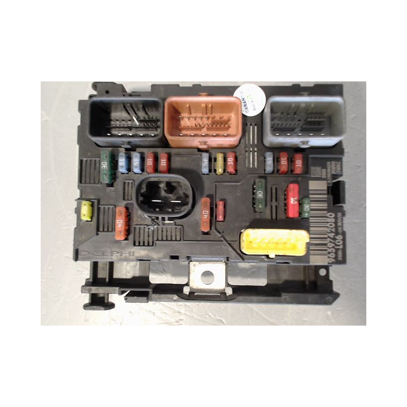 BOITE A FUSIBLES PEUGEOT 307 2001-2005