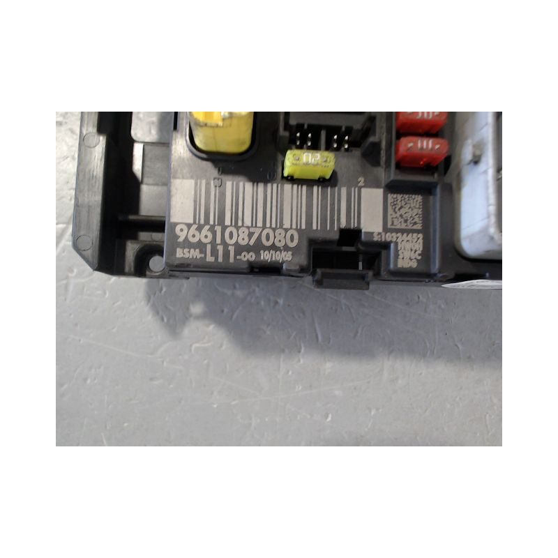 BOITE A FUSIBLES PEUGEOT 307 2005-2007