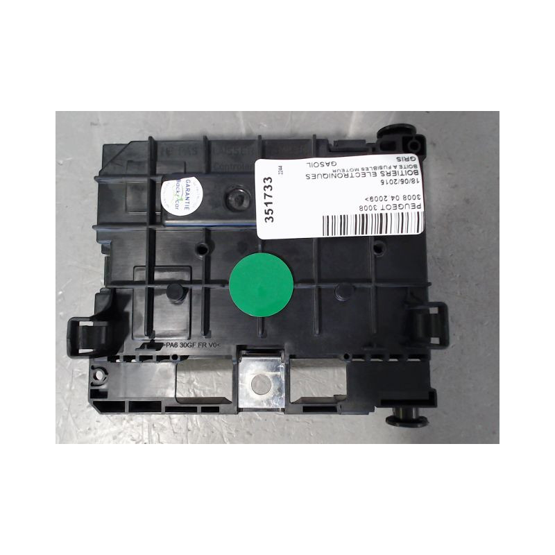 BOITE A FUSIBLES PEUGEOT 3008 2009-