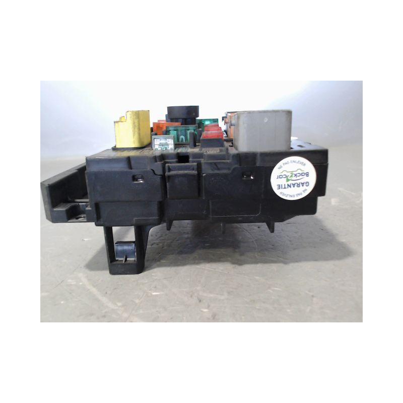BOITE A FUSIBLES PEUGEOT 307 2005-2007