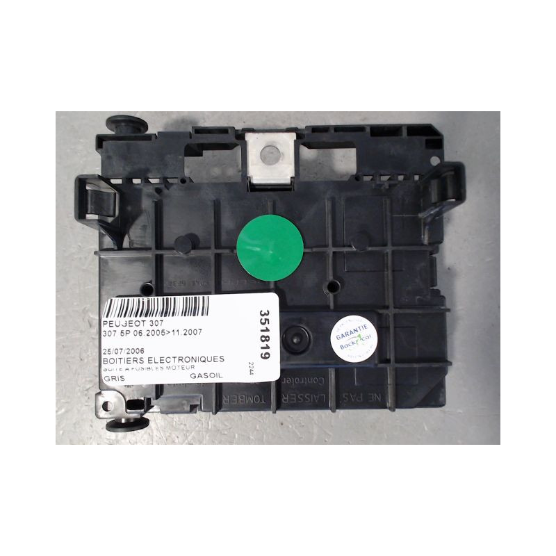 BOITE A FUSIBLES PEUGEOT 307 2005-2007