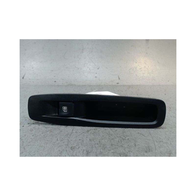 COMMANDE LEVE-GLACE PORTE ARD RENAULT MEGANE