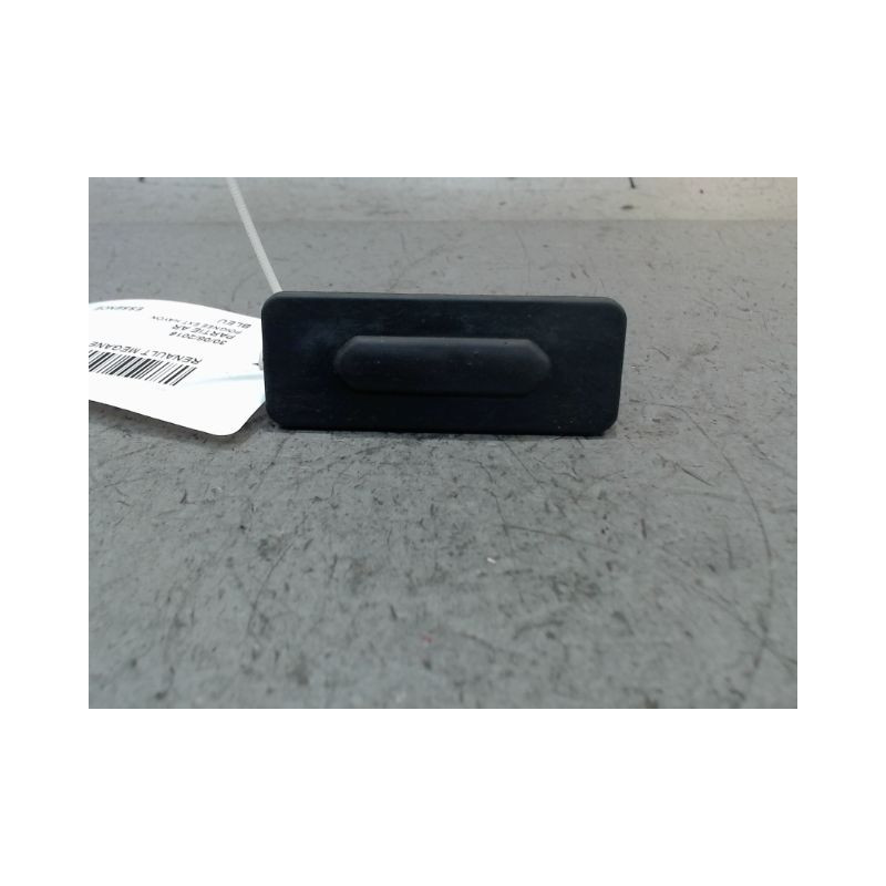POIGNEE EXTERIEURE HAYON RENAULT MEGANE