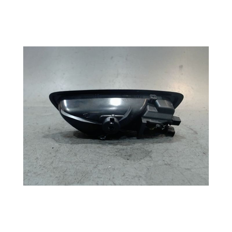 POIGNEE INTERIEURE PORTE ARRIERE GAUCHE RENAULT MEGANE