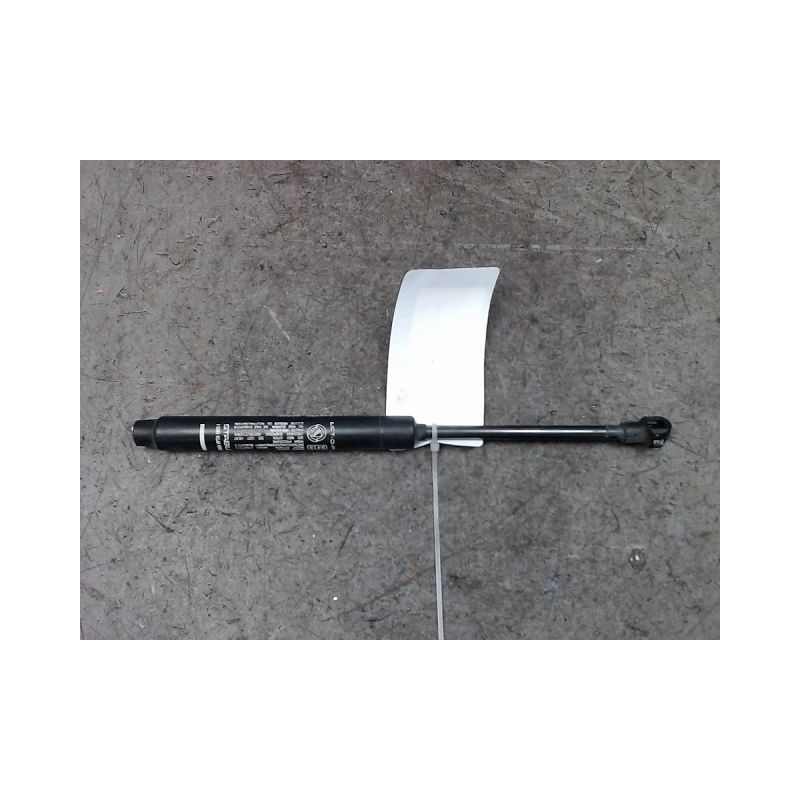 VERIN COFFRE D ALFA ROMEO 159