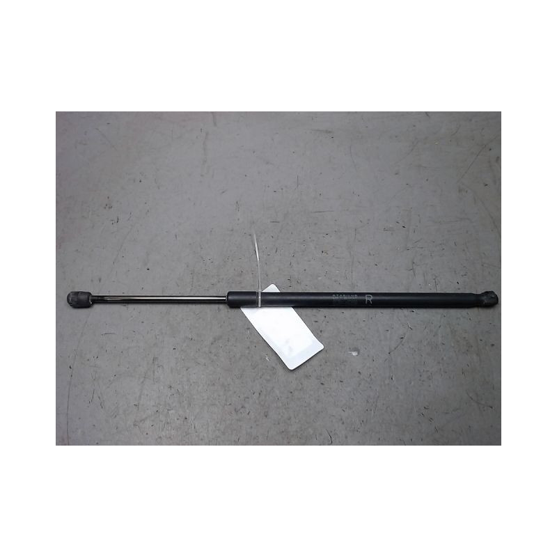 VERIN HAYON D TOYOTA COROLLA VERSO 2007-