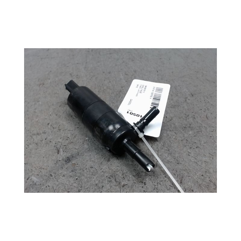 POMPE LAVE-PHARE B.M.W. SERIE 4