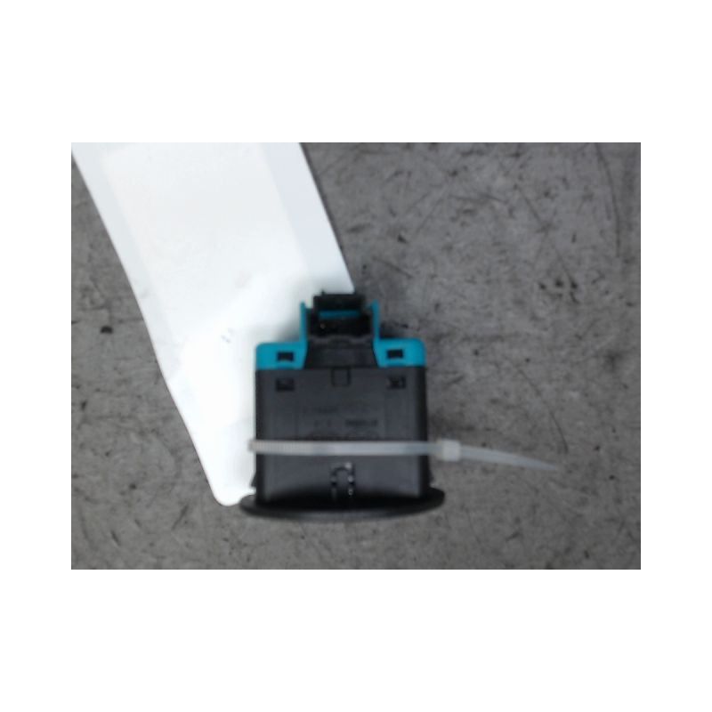 COMMANDE COMMUTATEUR AIRBAG PASSAGER KIA PICANTO