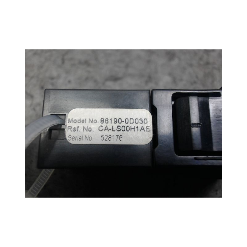 PORT USB/AUX TOYOTA AURIS