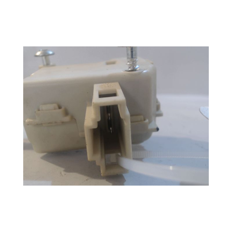 ACTIONNEUR TRAPPE CARBURANT VOLKSWAGEN BORA