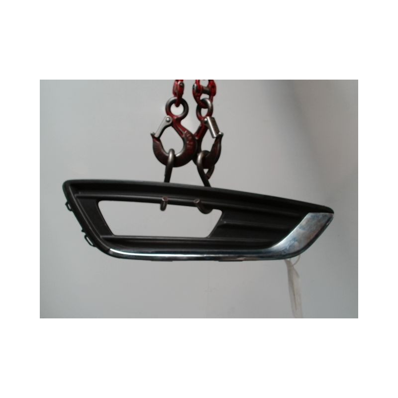 OBTURATEUR PHARE ADDITIONNEL PARE-CHOC AVD FORD FOCUS 2008-