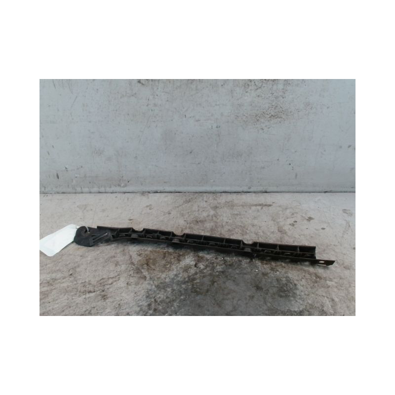 SUPPORT PARE-CHOC ARG MERCEDES CLASSE E 2006-