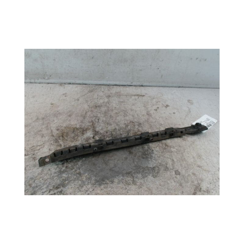 SUPPORT PARE-CHOC ARG MERCEDES CLASSE E 2006-